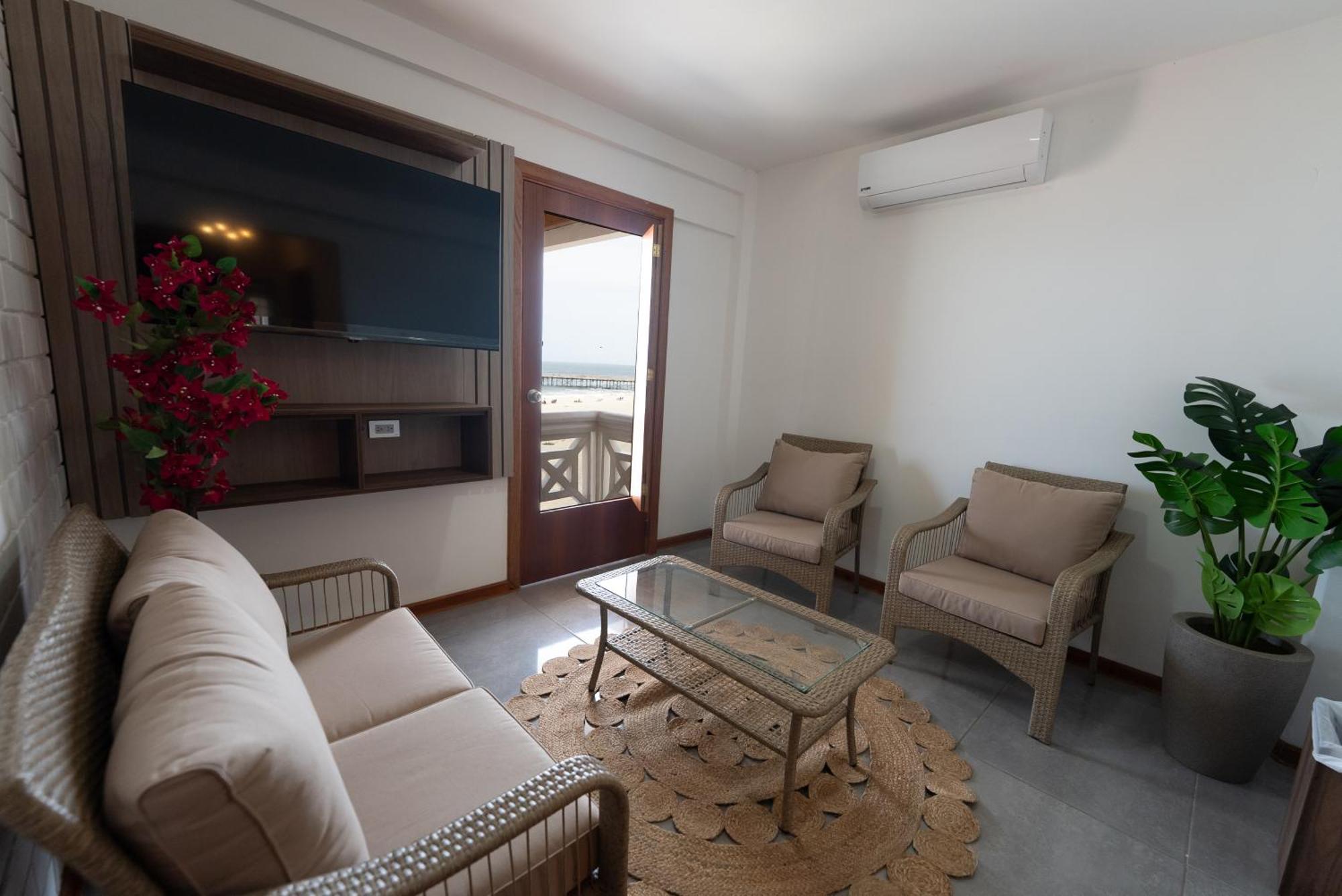La Estacion Gran Hotel Pacasmayo Bagian luar foto